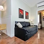 Piazza Venezia Grand 4*