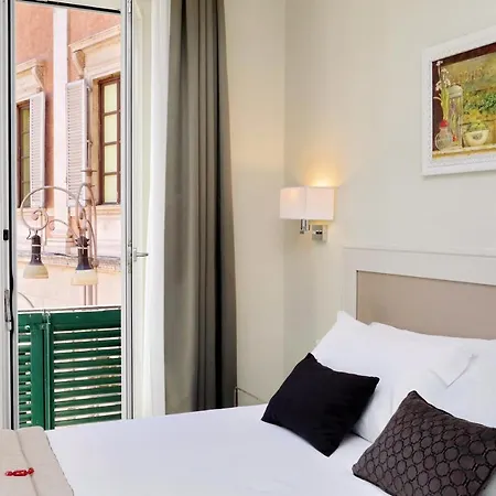 Piazza Venezia Grand Bed & Breakfast