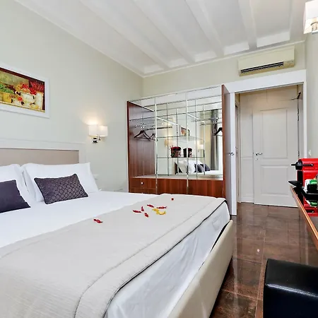Bed & Breakfast Piazza Venezia Grand 2*