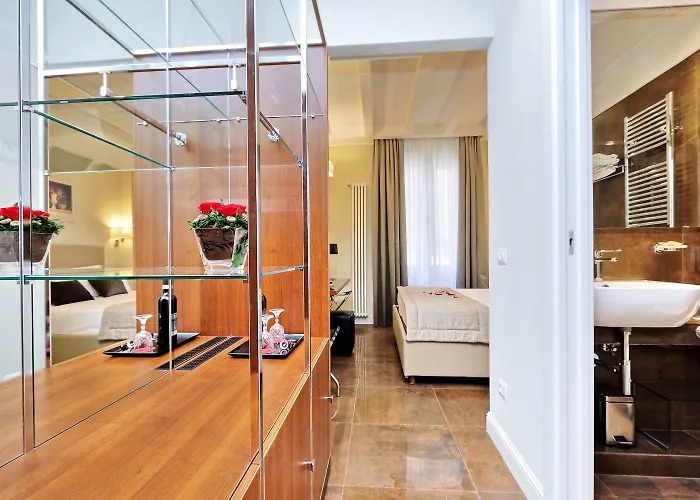 Nocleg ze śniadaniem Piazza Venezia Grand 4*