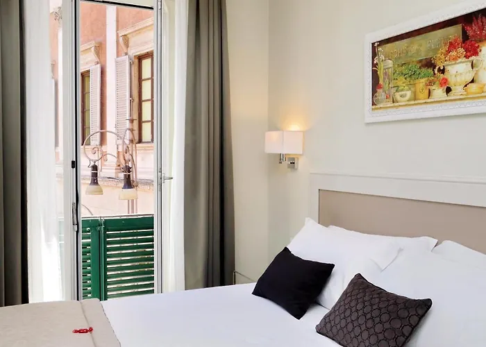 Piazza Venezia Grand Nocleg ze śniadaniem