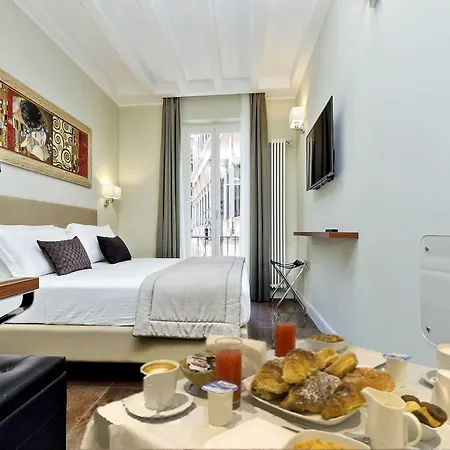 Piazza Venezia Grand 4* Roma